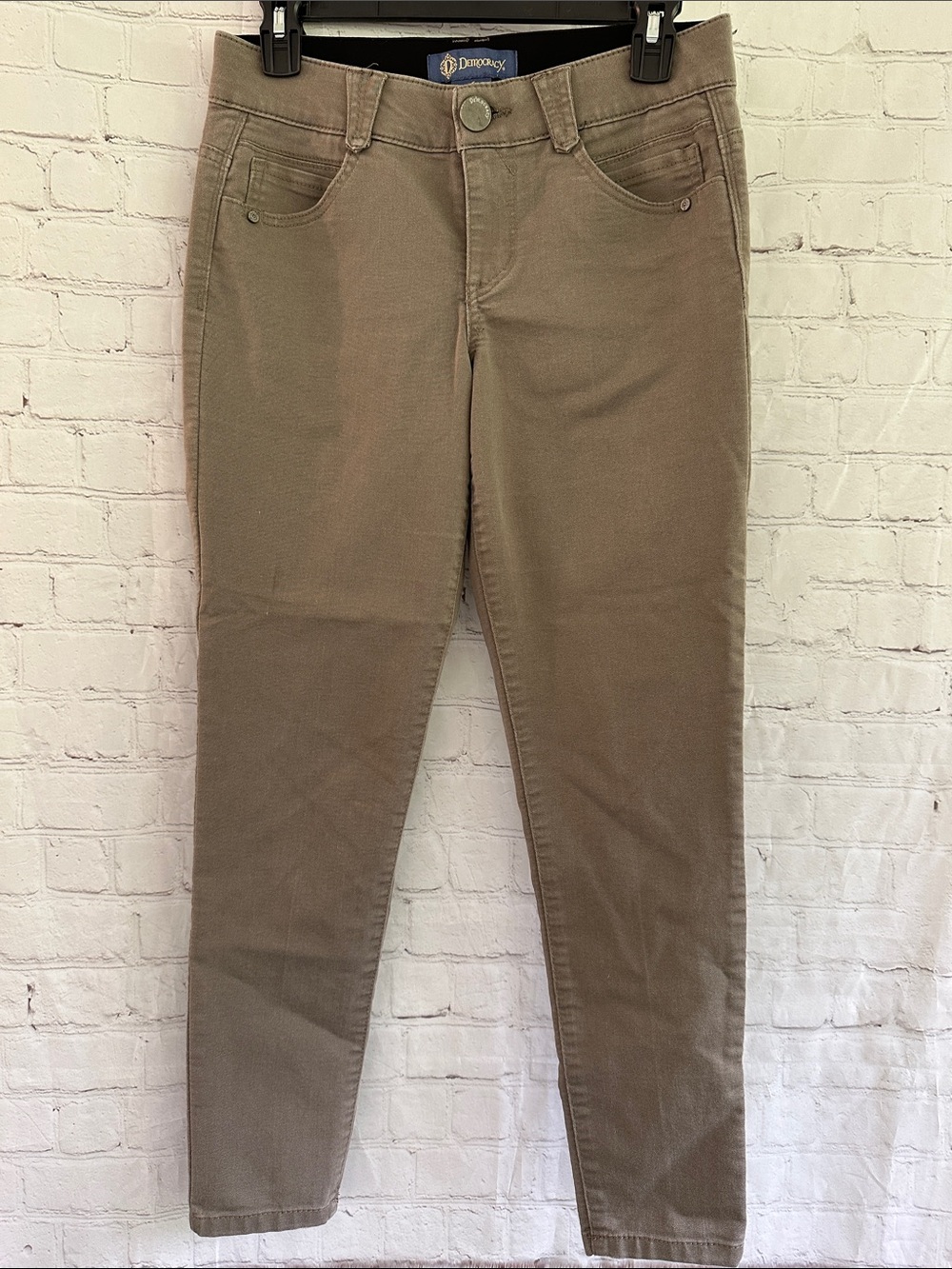 Democracy Ab Solution Skinny Jeans - Taupe size 4
